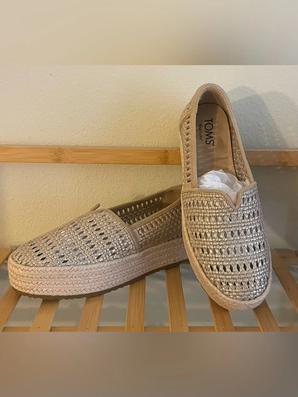 NEW…TOMS Valencia Platform Espadrille